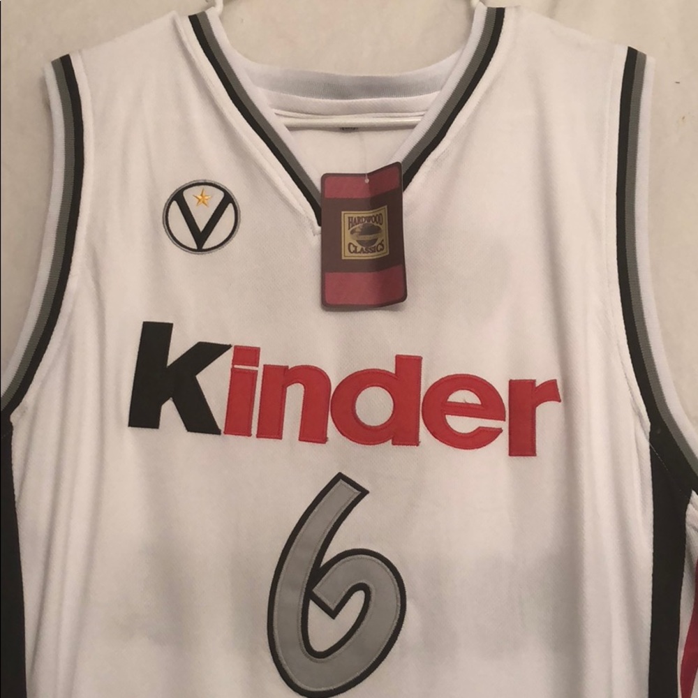 Virtus Segafredo Bologna (Ginobili) jersey  RARE